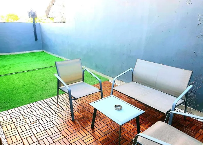 4 Bedroom With Pool Near Canggu And Seminyak Ferienhaus