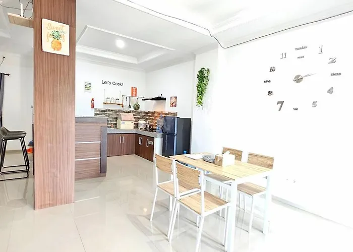 4 Bedroom With Pool Near Canggu And Seminyak * Kerobokan