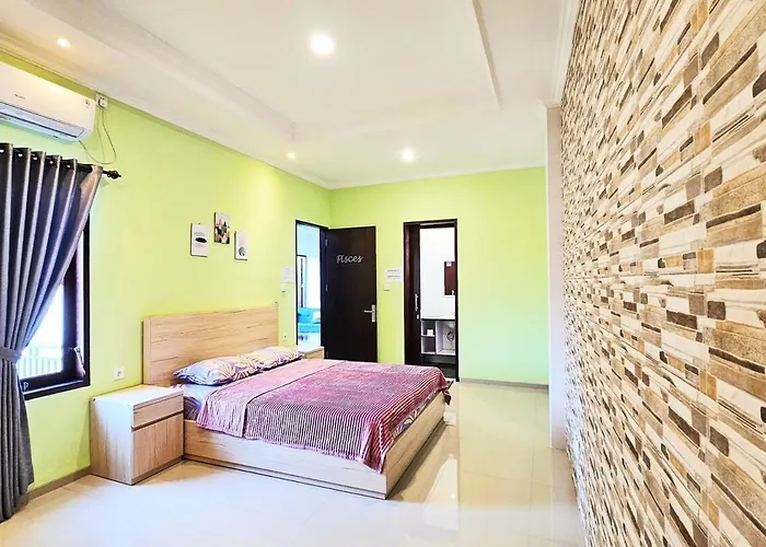 4 Bedroom With Pool Near Canggu And Seminyak Ferienhaus